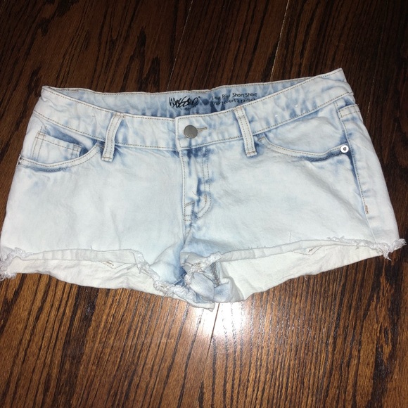 Mossimo Low Rise Denim Shorts - Picture 1 of 2